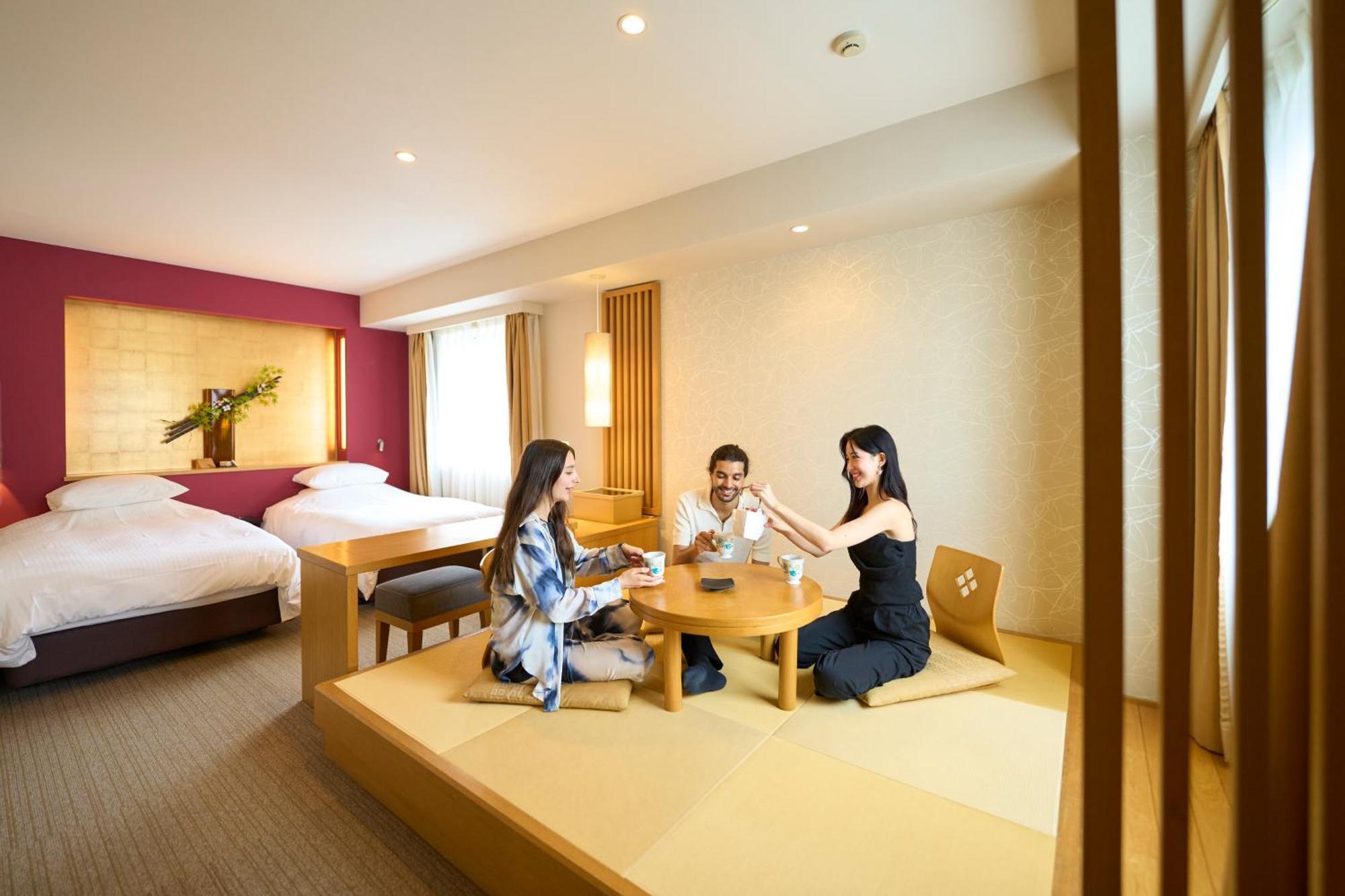 Hotel Resol Trinity Kanazawa Exteriör bild